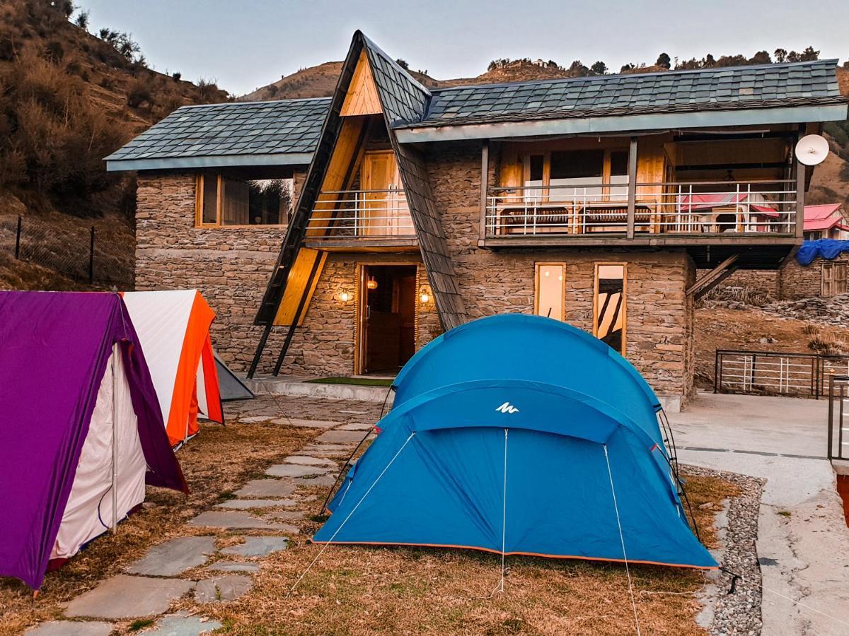 Griffons Cafe And Stay Dharamshala Exterior photo